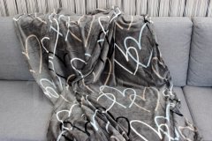 Deka mikro de luxe - srdce na kovově šedé Přehozy na postel a deky - Deky - 150x200